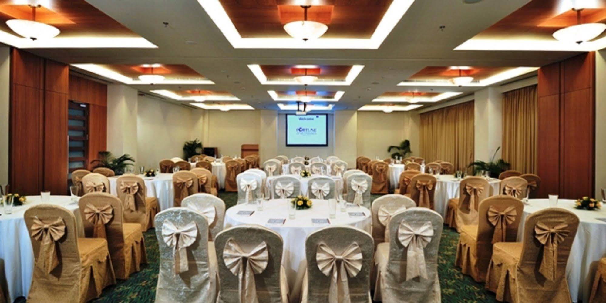 塔那湖上城市幸运公园酒店 - Itc酒店集团成员 塞恩 外观 照片